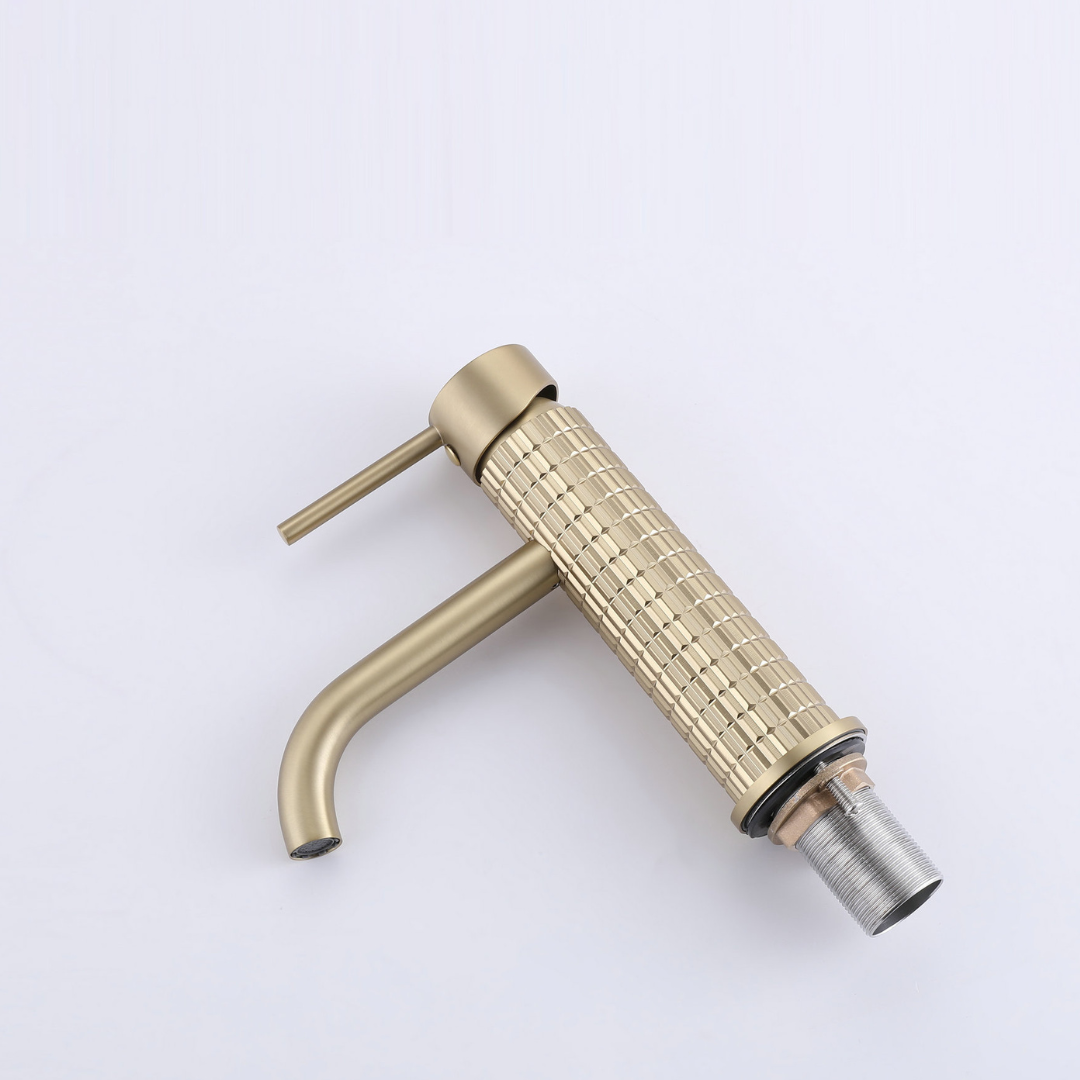 Angelica wastafelkraan op blad - geborsteld goud