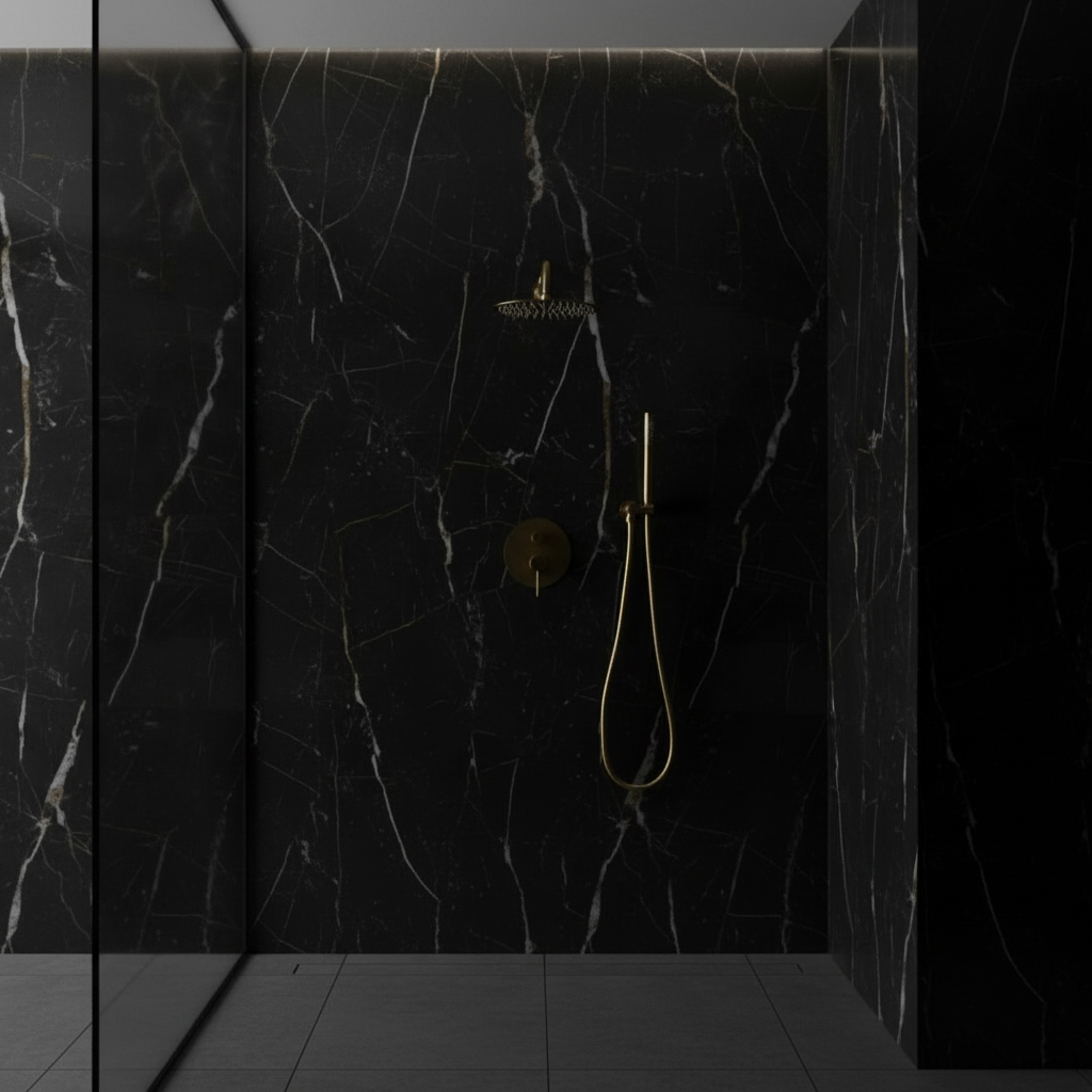 Angelica verborgen douchesysteem – regendouche en handdouche – geborsteld goud